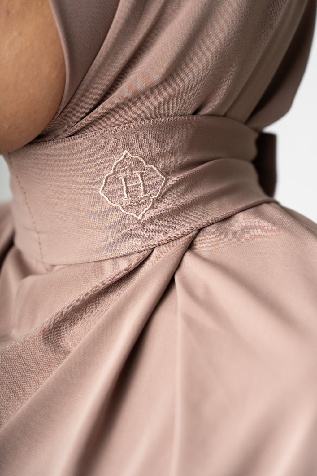 Instant Hijab Desert Rose (Beige-Pink)