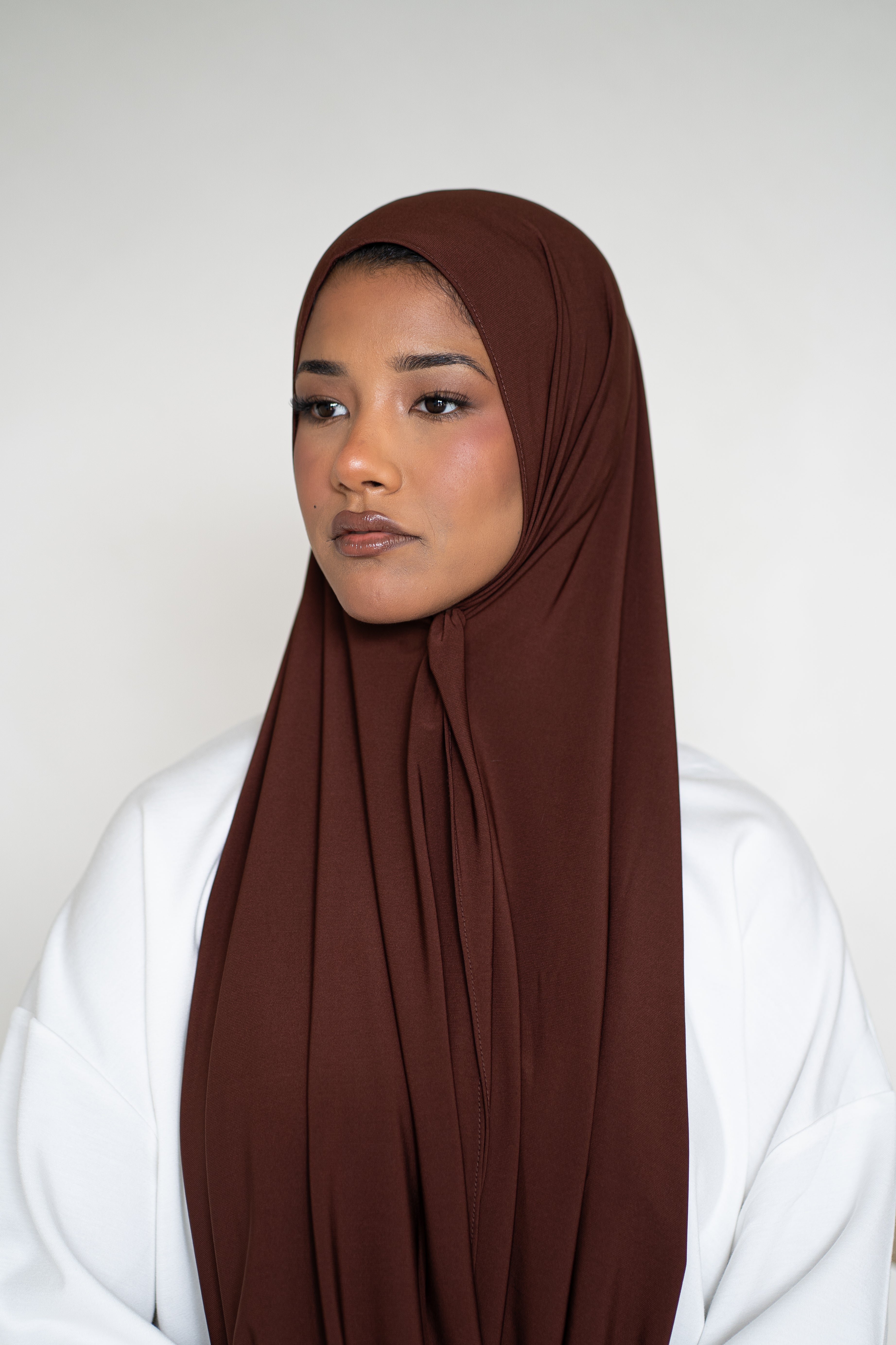 Premium Jersey Hijab Espresso Glow (Dark Brown)