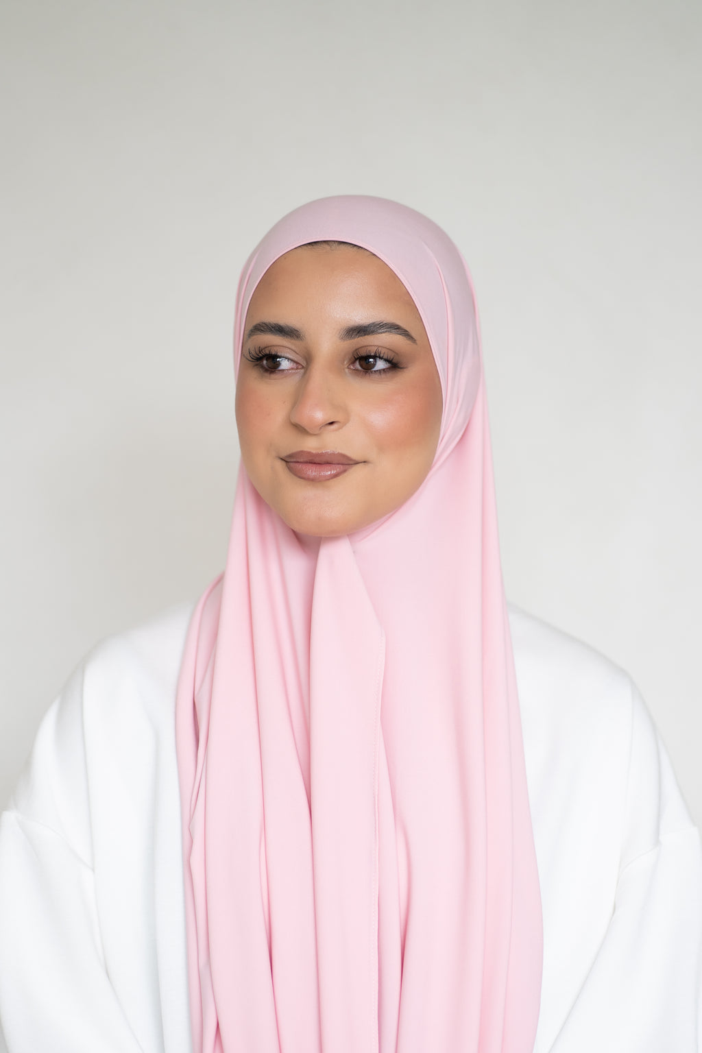 Premium Jersey Hijab Velvet Bloom (Pink)