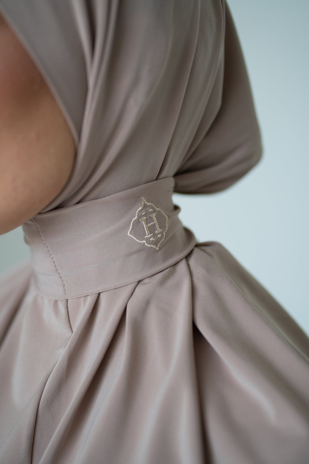 Instant Hijab Sandstone Glow (Beige-Khaki)