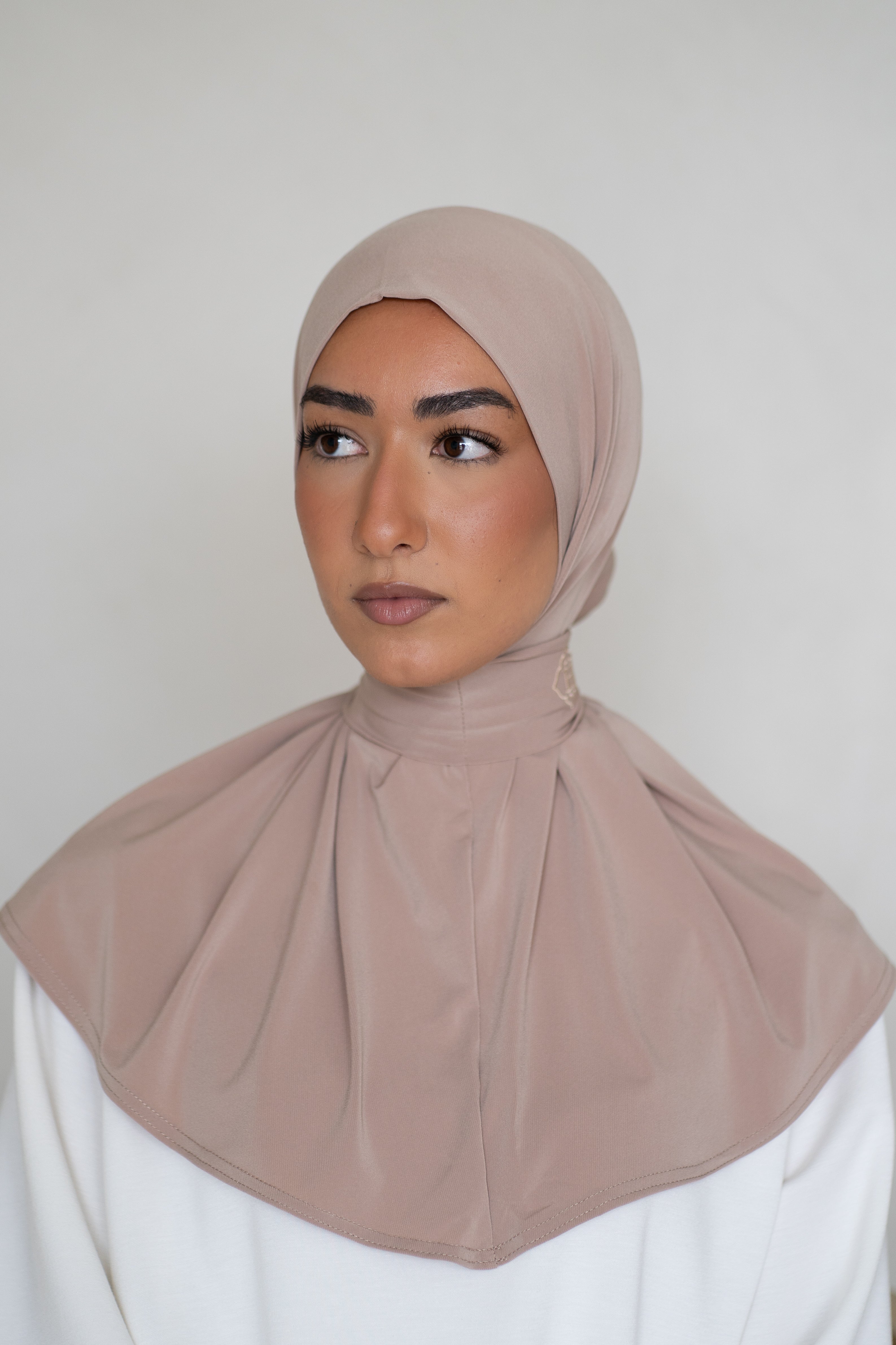Instant Hijab Sandstone Glow (Beige-Khaki)