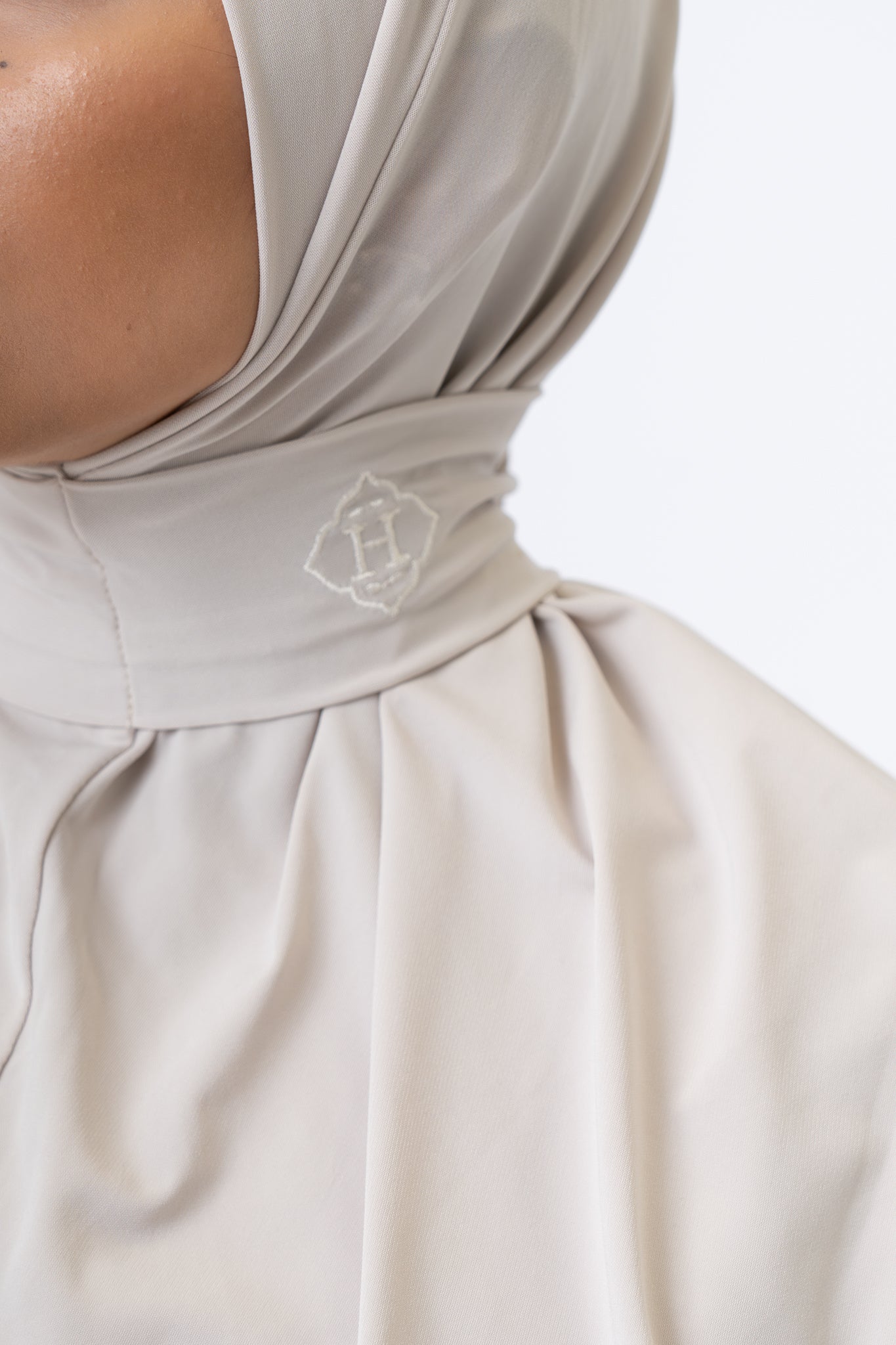 Instant Hijab Oat Milk (Light Beige)