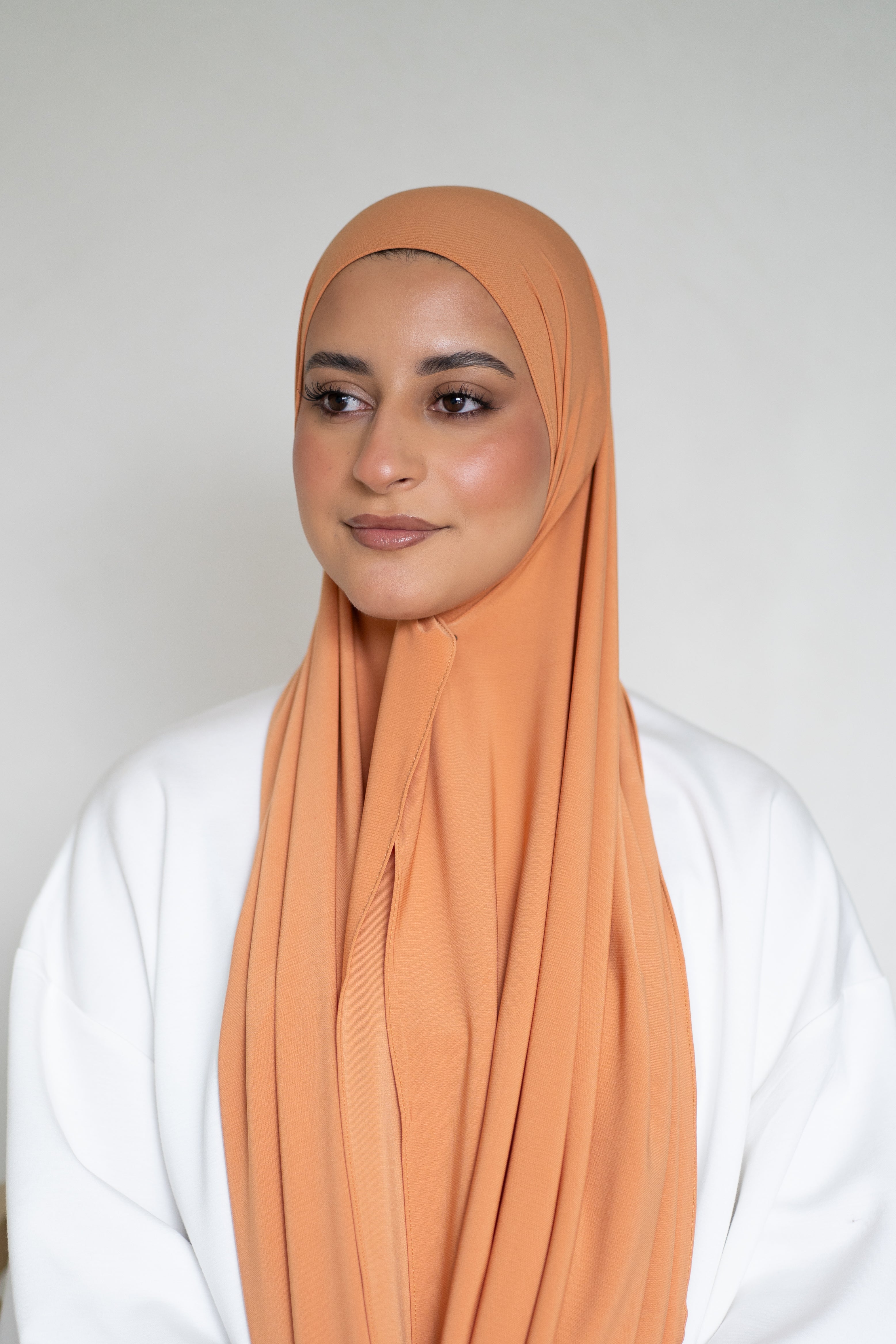 Premium Jersey Hijab Autumn Flame (Orange)