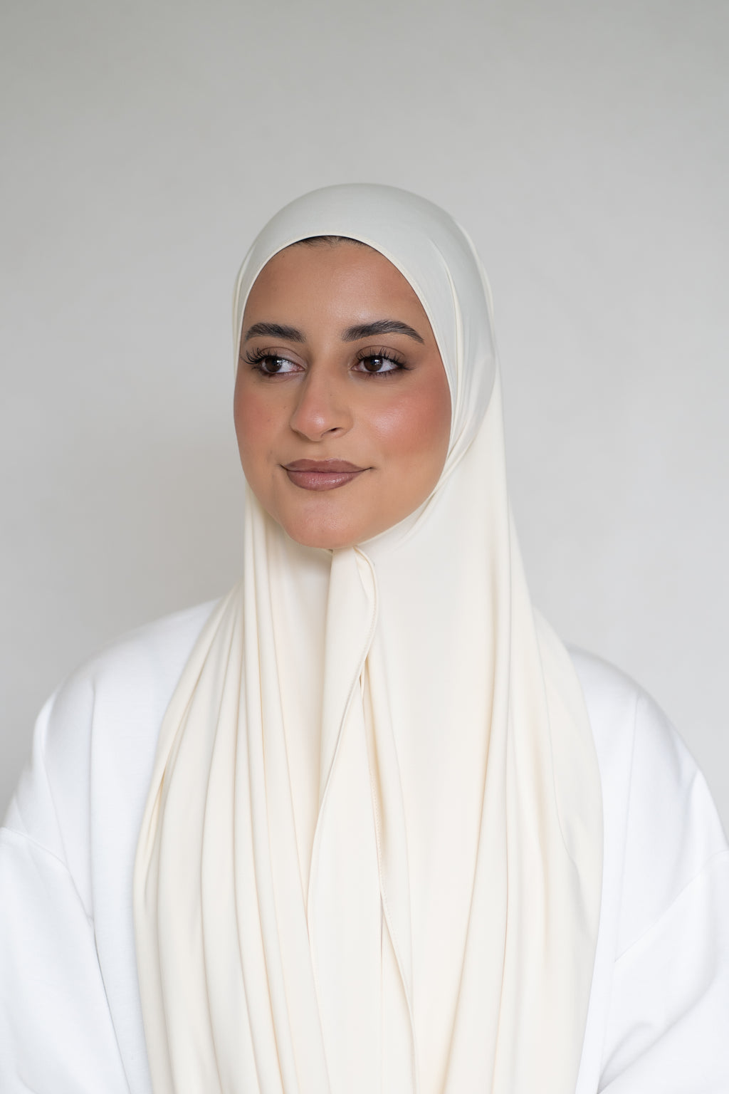 Premium Jersey Hijab Sunbeam Glow (Light Yellow)