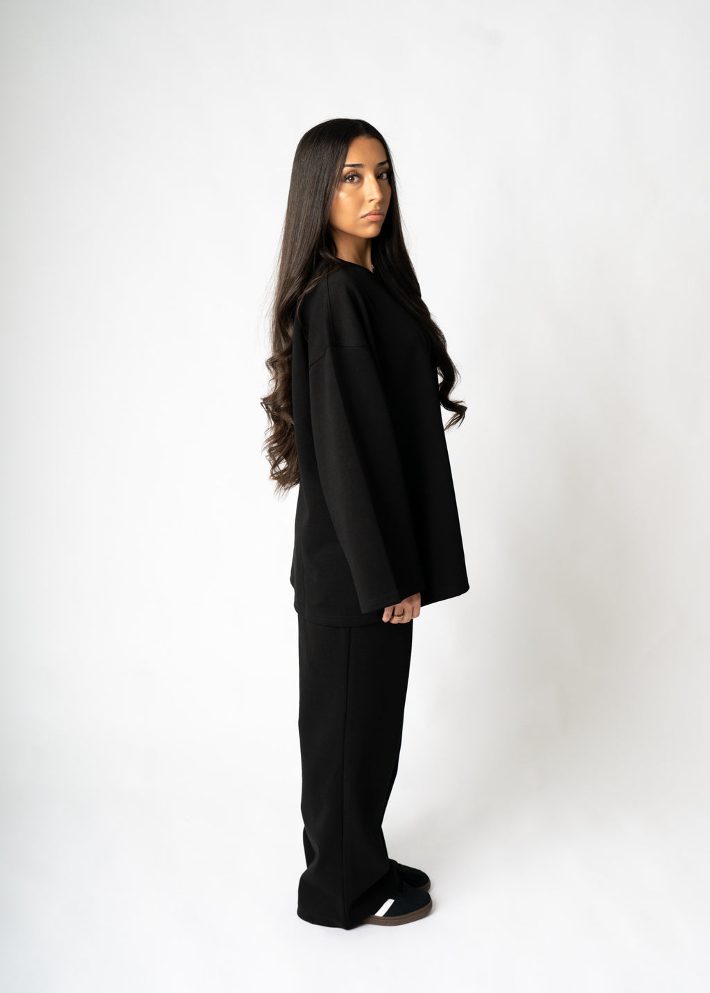 Sweater - Midnight Black