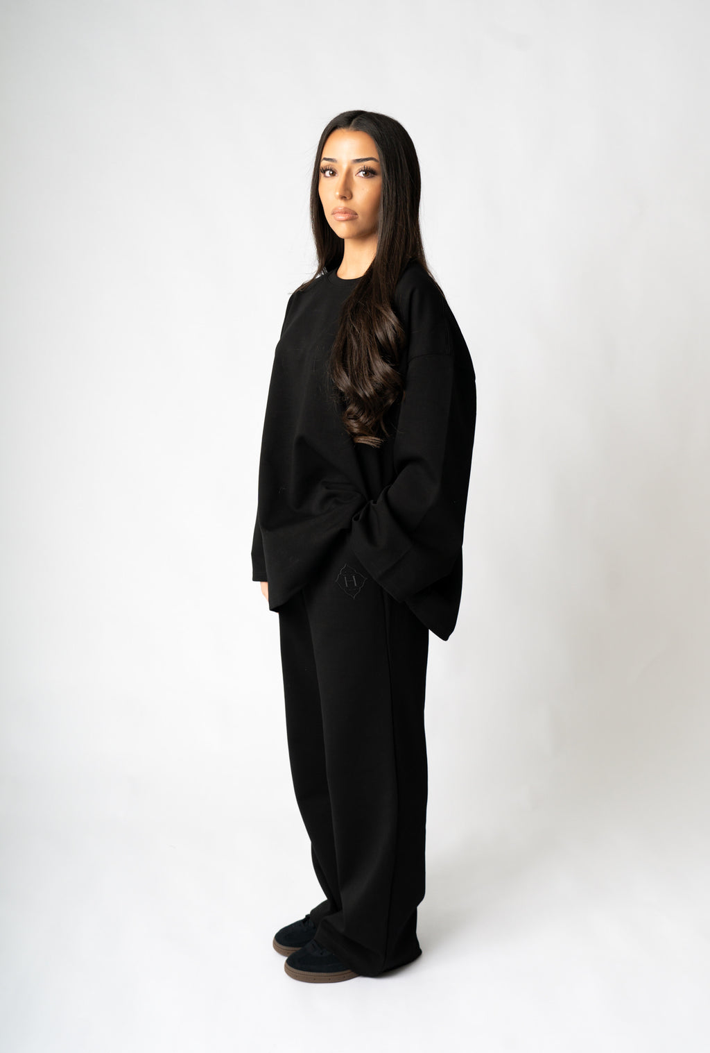 Sweater - Midnight Black